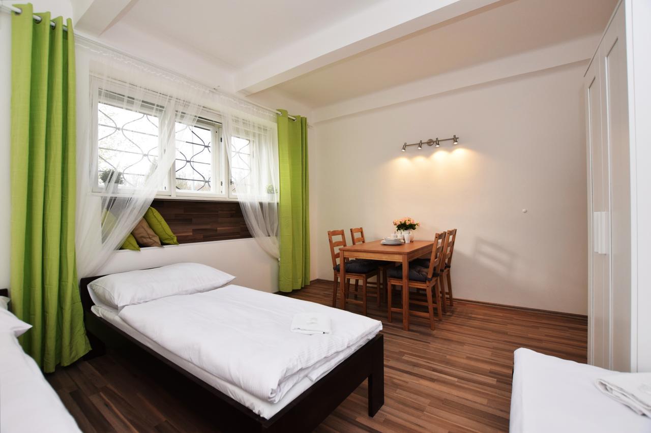 Cisarka Apartments Прага Екстериор снимка