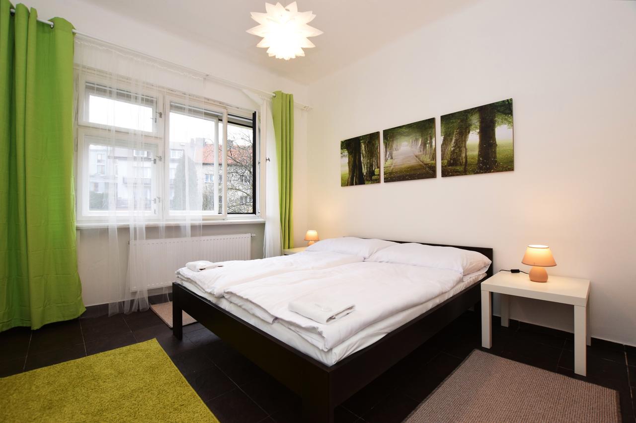 Cisarka Apartments Прага Екстериор снимка
